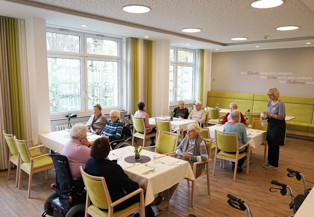 Kurzzeitpflege – Altenheim St. Franziskus